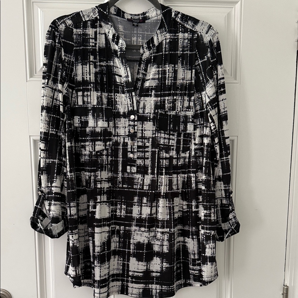 Cocomo Black and White Plaid Women's Top